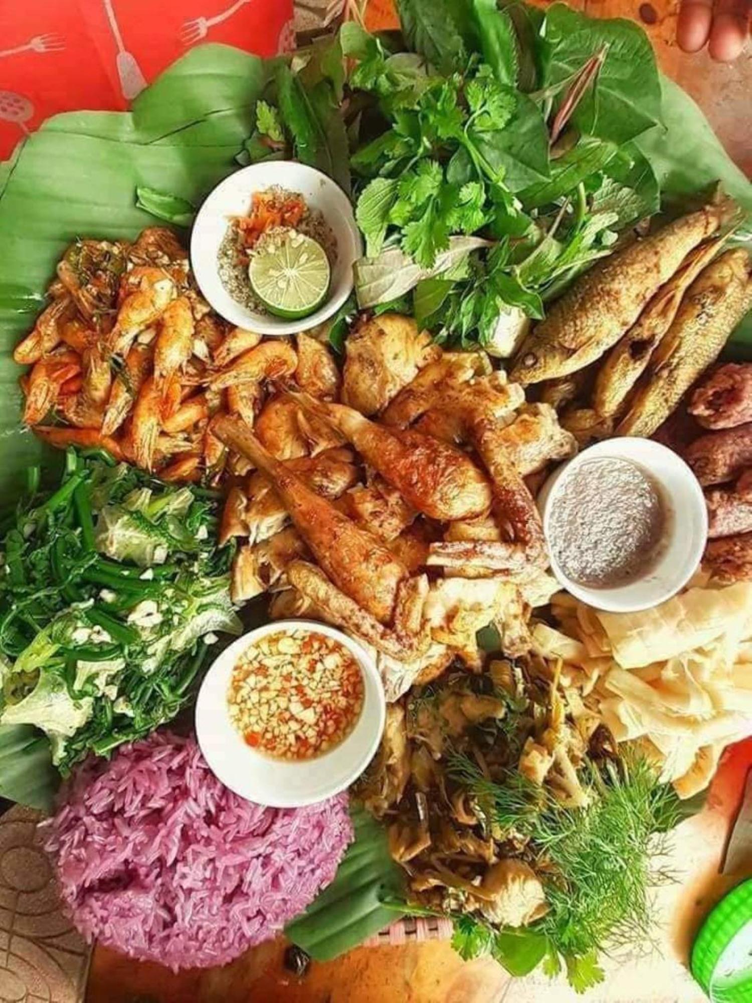 Homestay Ho Son - Thac Anor A Luoi Bagian luar foto